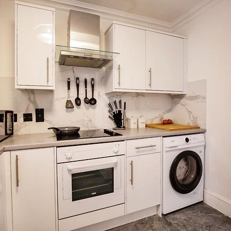 A Stunning Apartment In Paddington London Exteriör bild
